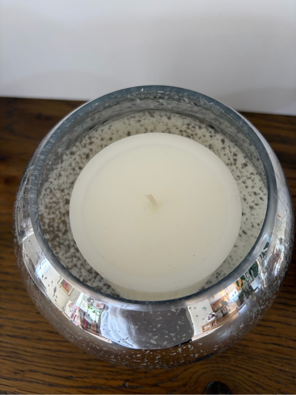 Set of 2 Mercury Glass Candle Holders with White Candles - Picture 4 of 6